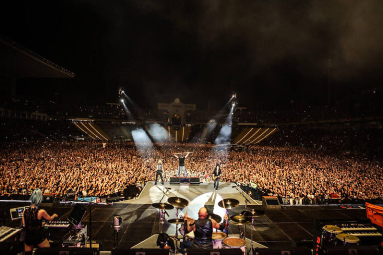 Guns N'Roses – July, 1 2018 (Estadi Olímpic – Barcelona) - Indieófilo